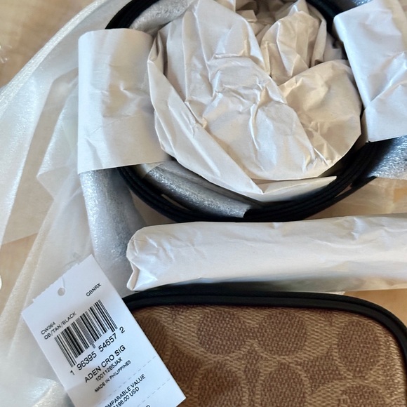 Coach Men’s Aden Crossbody Bag in Signature Canvas tan - Picture 9 of 12